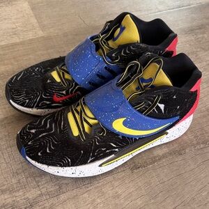 Nike Black, Yellow, and Blue Athletic Shoes
